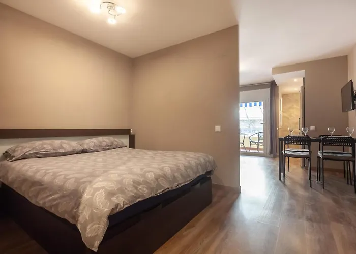 Alboran Apartamento *